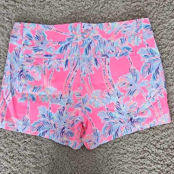 Lilly Pulitzer Callahan Shorts - Picture 5 of 7
